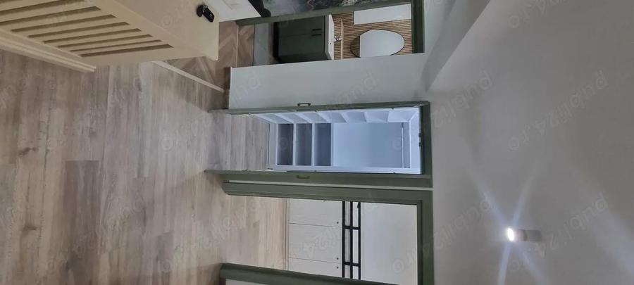 Inchiriez apartament cu 4 camere - 6