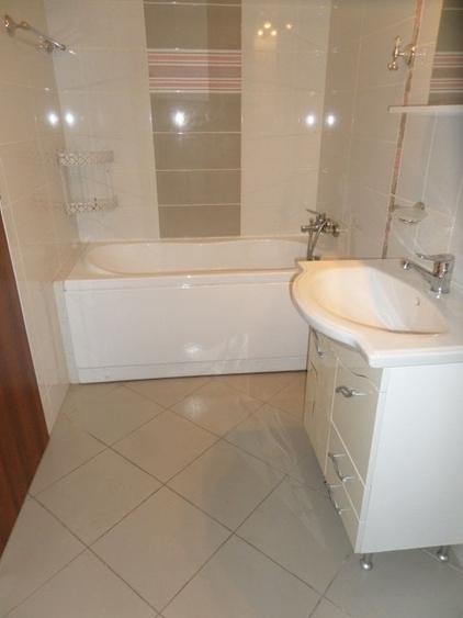 Aparatorii Patriei, inchiriere casa P+1+Pod, 175 mp totali+ Pod 60 mp, - 9