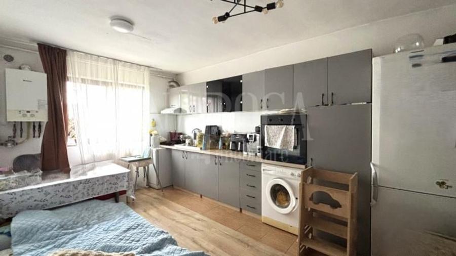 Casa 7 camere de vanzare in Bulgaria, Cluj Napoca - 2