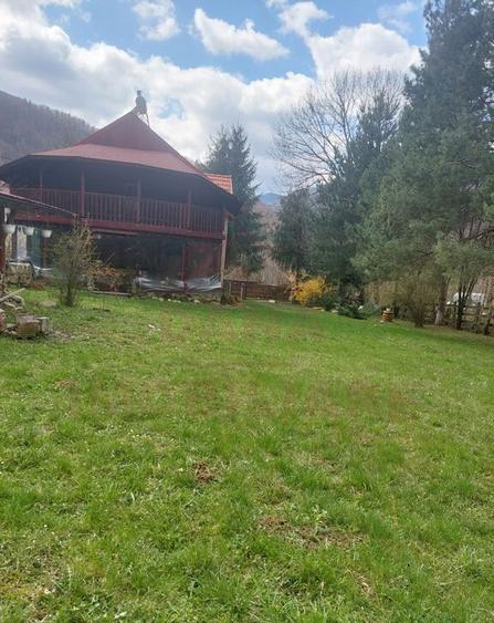 CASA DE VACAN?A 5 CAMERE,POINANA MARULUI, JUD.CARA?-... - 2