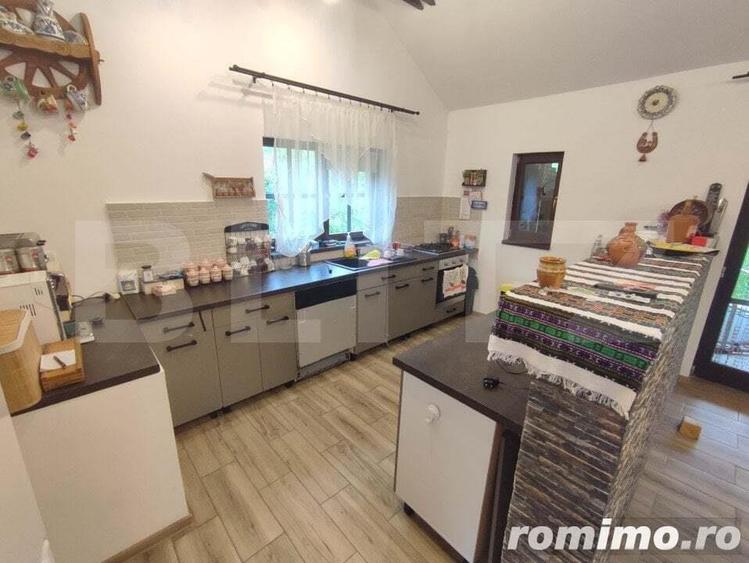 Casa de vacanta si anexe in Stulpicani - 2