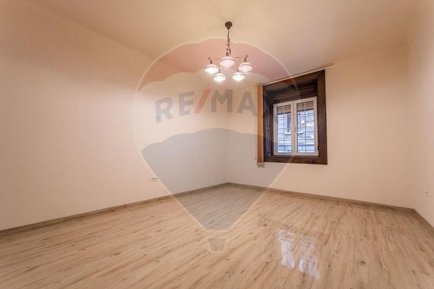 Spatiu de birou de inchiriat in zona ultracentrala - 10