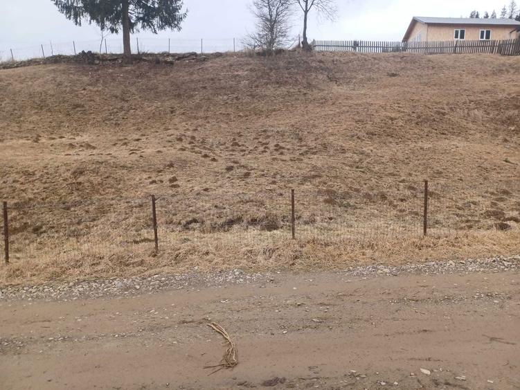 Vand teren in Moldovita, jud. Suceava - 2