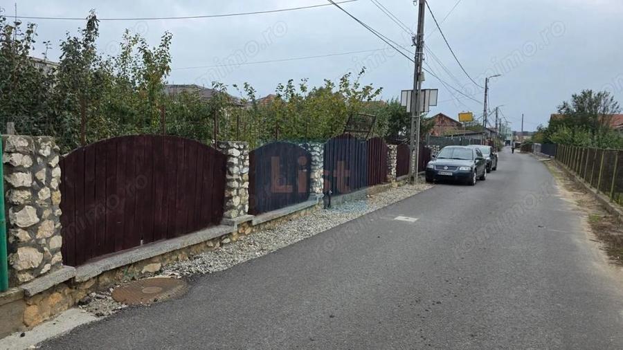 Teren intravilan 1426 mp, deschidere 35 ml - 5