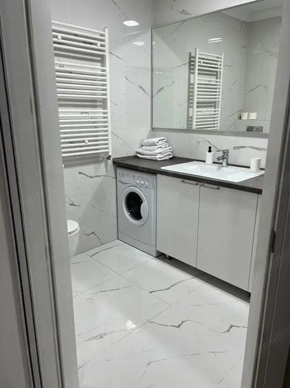 Garoniera de inchiriat in zona Tractoru - 1