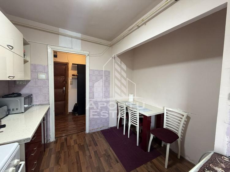 Apartament 3 camere , Centrala proprie , 65 mp , Take Ionescu - 7