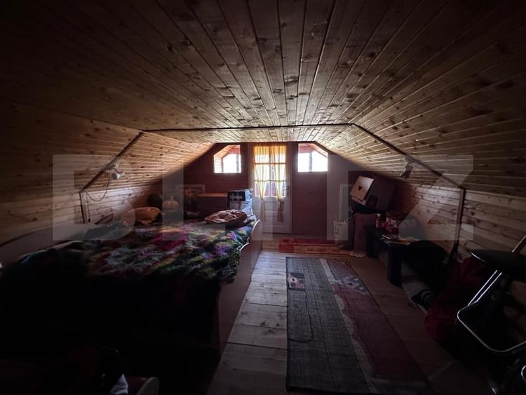 Teren si Casa de vacanta de vanzare, in Lisnau - Comuna Ozun - 6