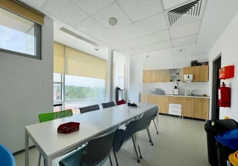 Bd. Mamaia, spatiu birouri 344 mp., cladire reprezentativa - 5