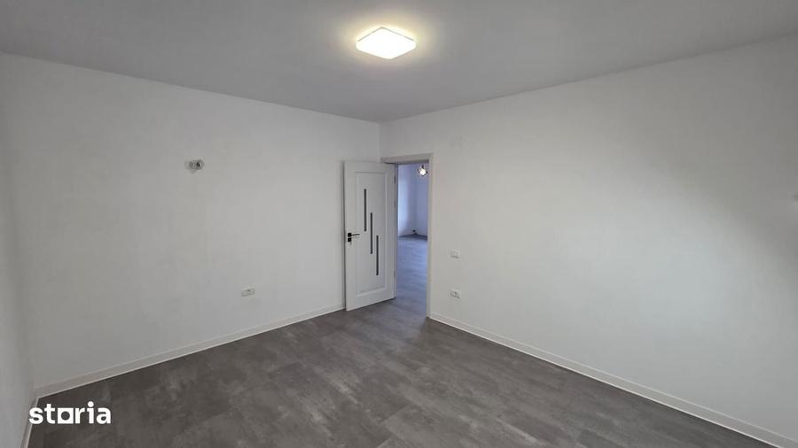 Casa 3 camere in Valu lui Traian, 0% Comision Cumparator - 11