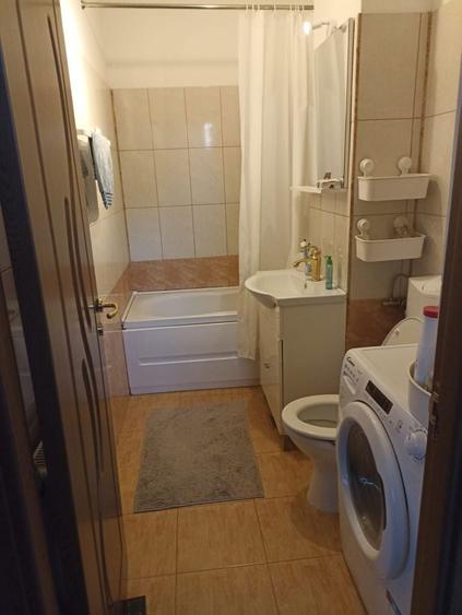 Inchiriez apartament - 5