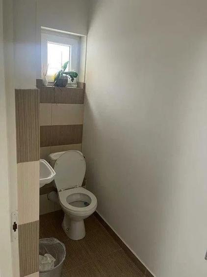 Dau in chirie spatiu comercial autorizat inclusiv pt. activitati med. - 6