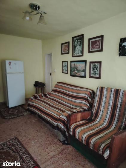 De Vanzare Casa zona Chercea - 3