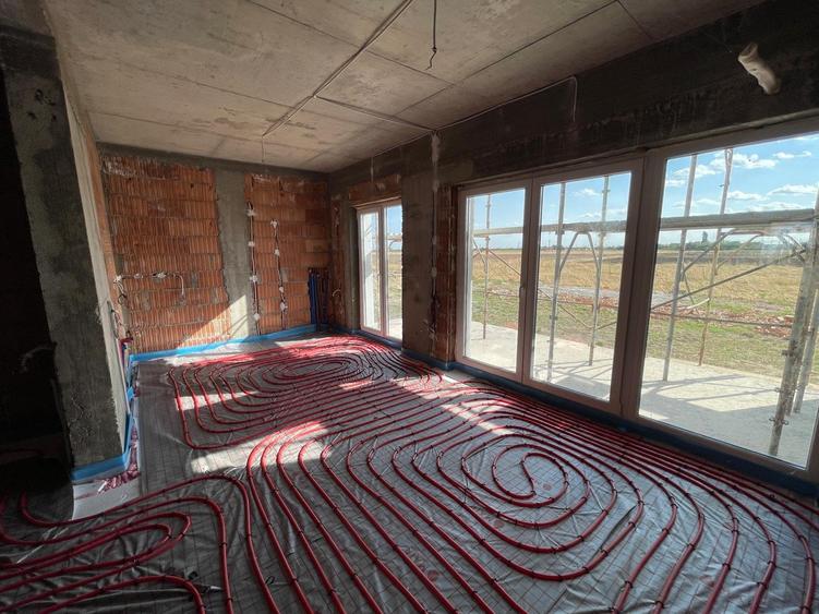 Comision 0 - Dezvoltator 4 cam curte proprie - 155000eur TVA si parcare inclusa! - 9