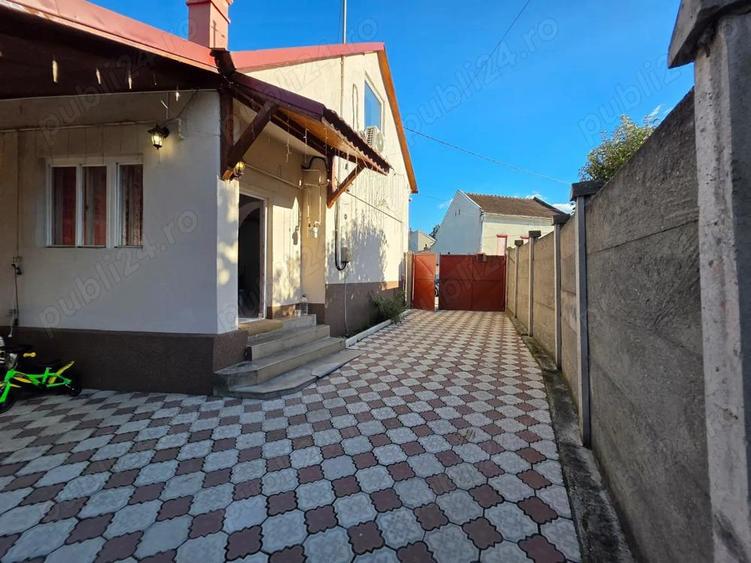 Casa proprietate unica in Hunedoara Central, langa Castelul Corvinilor - 2