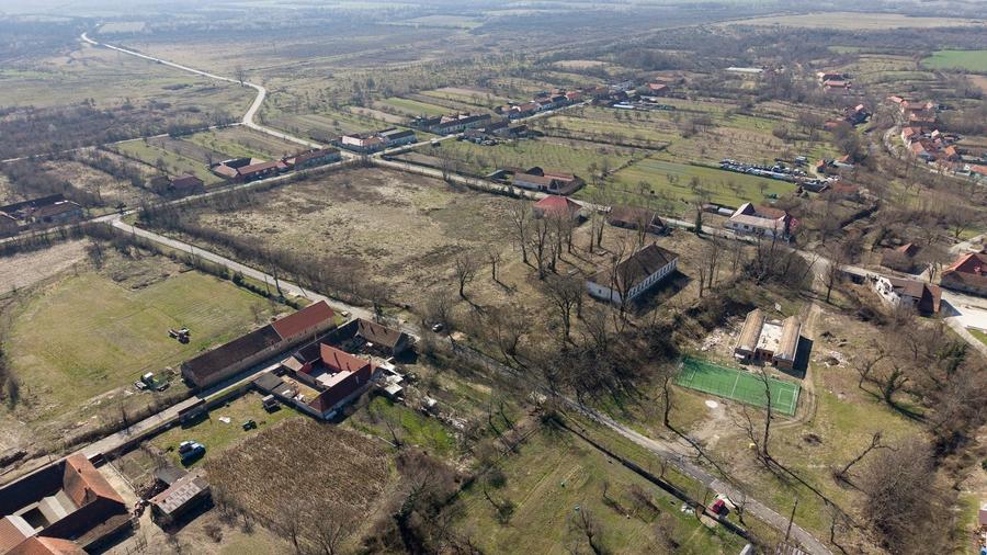 Conac nobiliar de secol XIX cu 8 camere în Maciova - 21