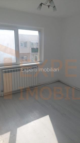 Apartament 3 camere decomandat - zona Inel 2 Constanta