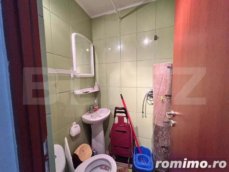 Apartament 3 camere , 68 mp, Strada Careiului - 8