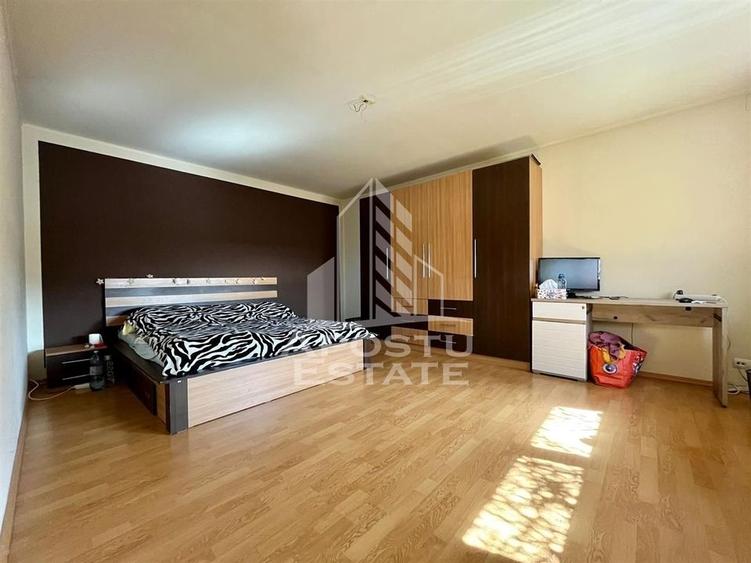 Vila individuala cu 5 camere zona Ronat - 1