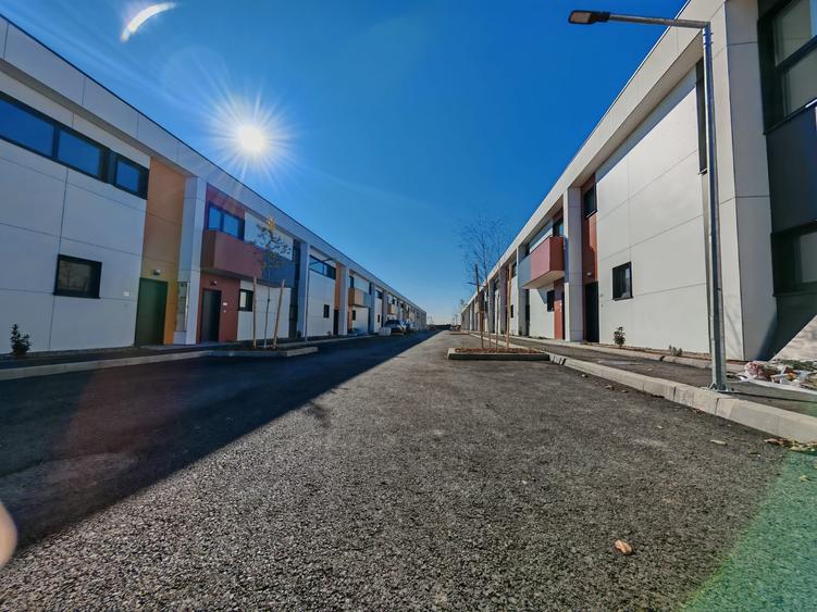 Casa cu gradina | Pompa de caldura | Pipera Plaza - 1