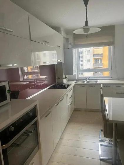 Apartament cu 2 camere, suprafata de 55 mp, boxa si loc de parcare Avangarden3 - 4
