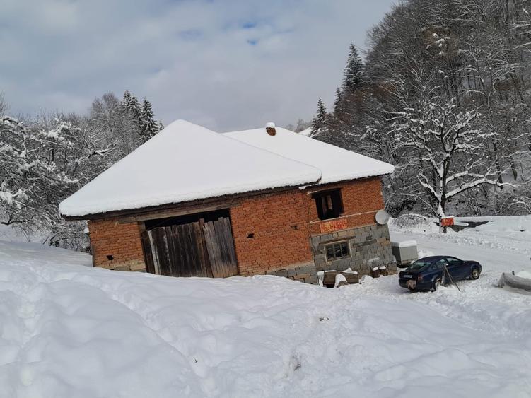 Casa de vanzare la munte - 3