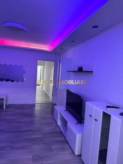 Apartament cu 3 camere semidecomandat, mobilat în Berceni