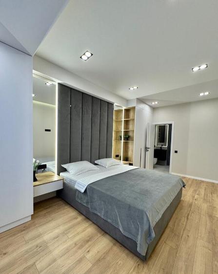 Apartament de vanzare in zona Planete - 4