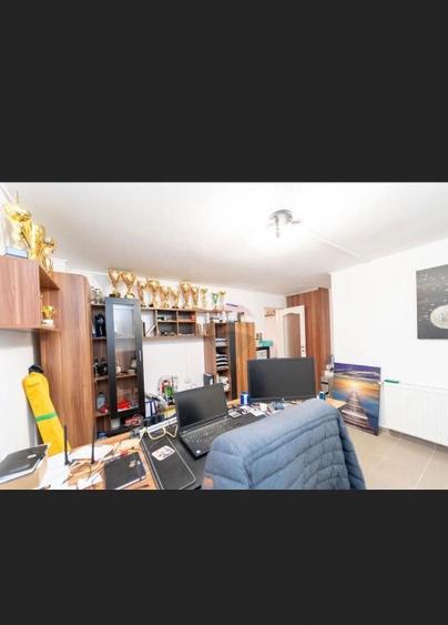 Spatiu comercial/apartament 2 camere,pe Calea Feldioarei - 4