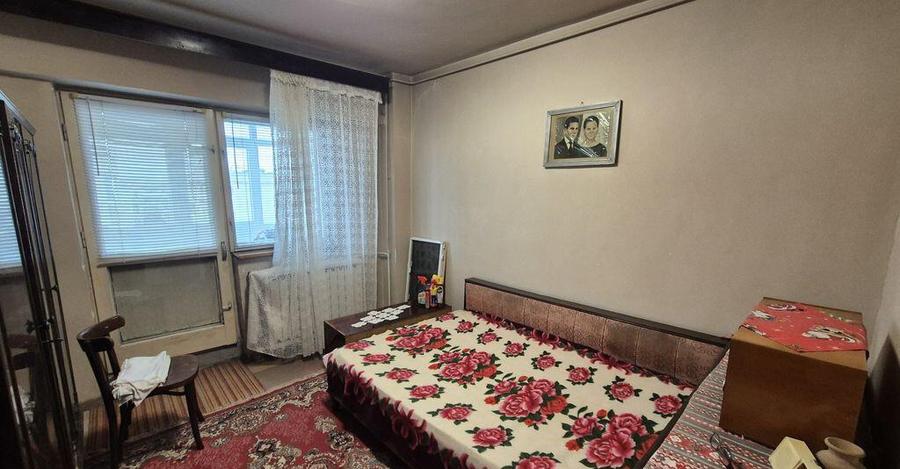 Apartament cu 3 camere 72 mp - bloc 1986 - Aviatiei - 9