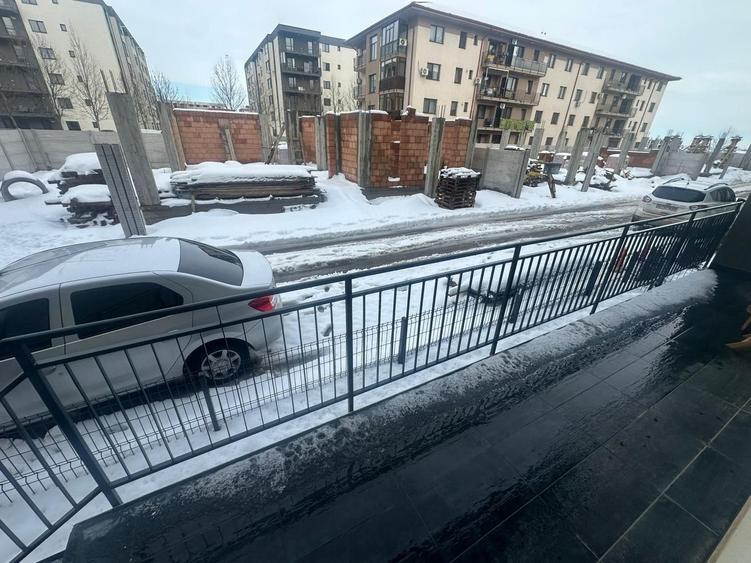 AP. 2 CAMERE MIRAL RESIDENCE, CURTE 20 MP, LOC PARCARE, COMISION 0% - 6