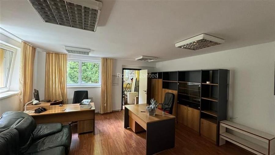 Spațiu comercial, 110 mp în 15 Noiembrie