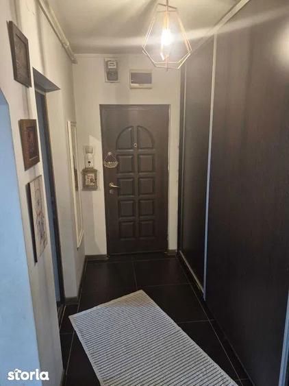 Apartament 3 camere Zona Far - 2