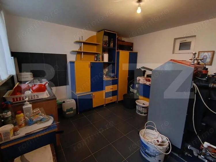 Casa cu 3 camere ?i un teren de 600 mp - 12