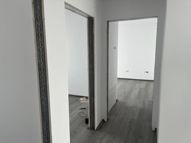 Sacalaz individuala P+E,Terasa,balcon,2 bai,5 camere,2 F.s - 17