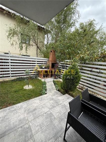 VILA MOBILATA UTILATA -4 camere- acces facil stb - strada asfaltata - 2