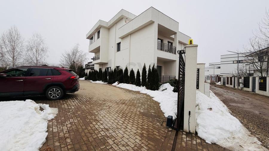 REA1028086 Apartament 3 camere de vanzare Corbeanca - 1