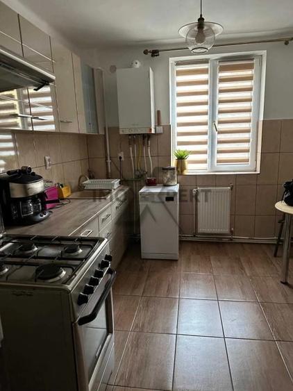 Apartament 3 camere strada Horea | Etaj 1 si garaj inclus - 1