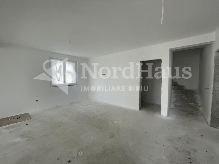 Casa spatioasa tip cvadruplex de vanzare în Sibiu – Cartierul Arhitectilor - 1