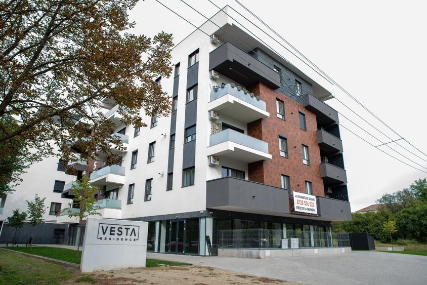 Spatiu comercial la parter de vanzare/inchiriat - VESTA RESIDENCE zona LIPOVEI - 1