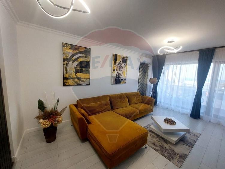 Apartament cu 2 camere de închiriat - 1
