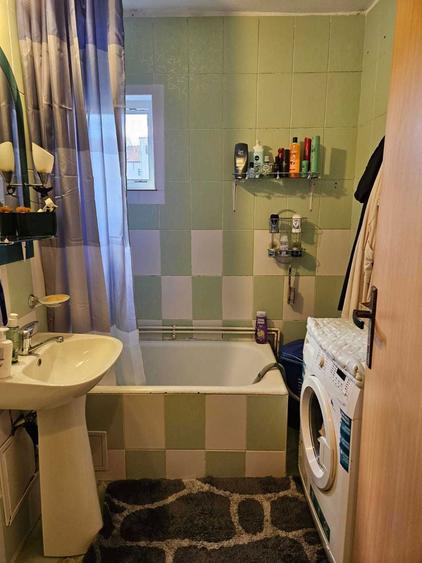 Vand apartament 3 camere Huedin - 8