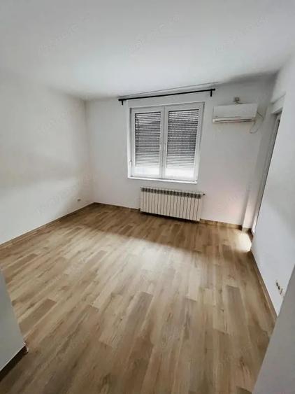 Casa spa?ioasa, ideal sediu de firma, Zona Parcul Circului. - 18