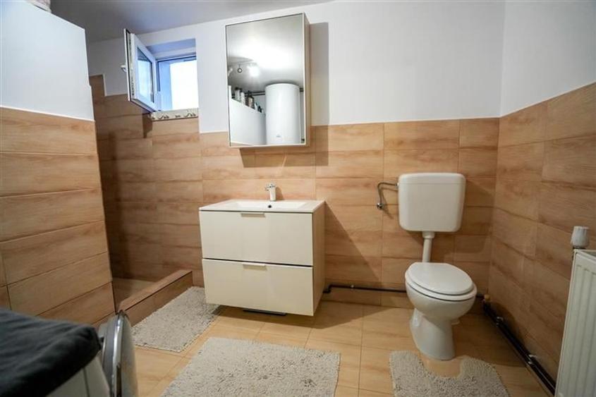 Film&Tur! Domeniu pe 222.000mp+ Ferma +Anexe specifice+Constructie+
rezidential - 51