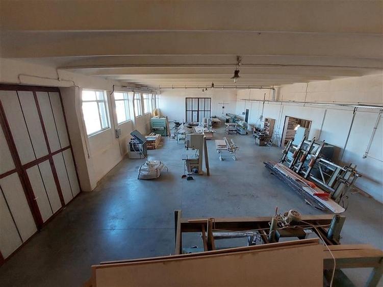 Hala cu birouri in apropiere de autostrada - 3