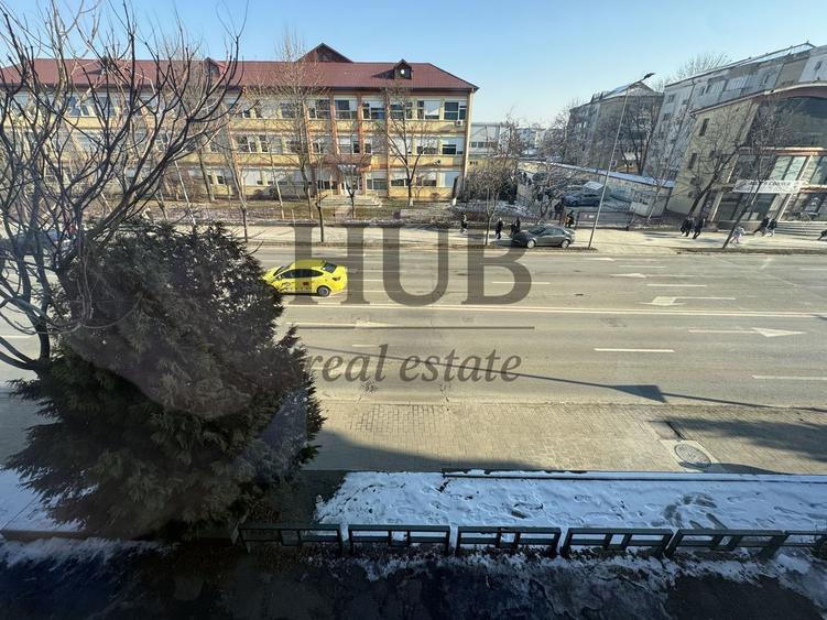 apartament cu 2 camere-decomandat -zona centrala-piata centrala Bacau - 15