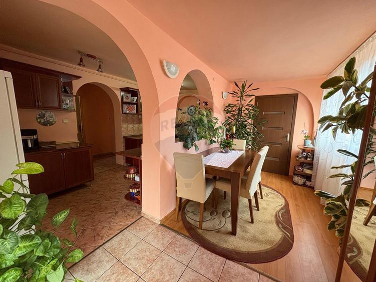 Casa in zona Mosnei, Str. Stejarului, la cheie - 12