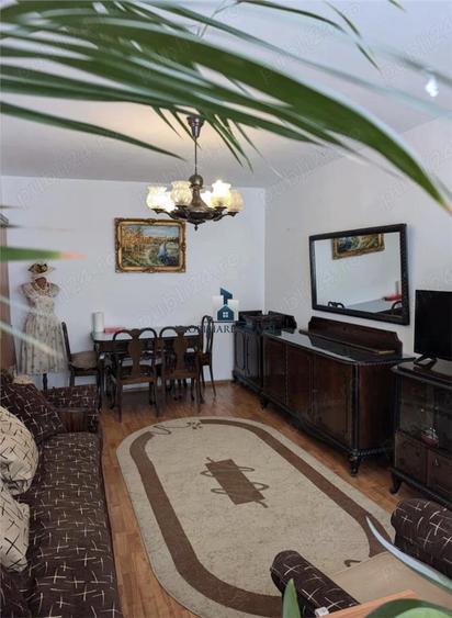 Inchiriere Apartament 3 Camere Decomandat Bdul.Alexandru Obregia - 2