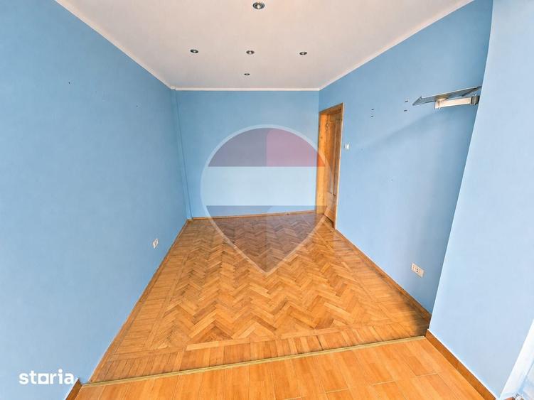 Apartament cu 2 camere de vanzare - 1