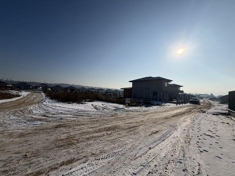 Teren intravilan,650mp,zona Stefan Procopiu(cartier Grivita Ap) - 3