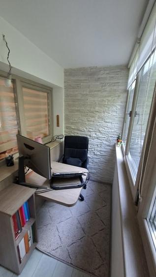 Iasi, Podu Ros, apartament 2 camere complet renovat, 53 mp, etaj 1/10 - 1